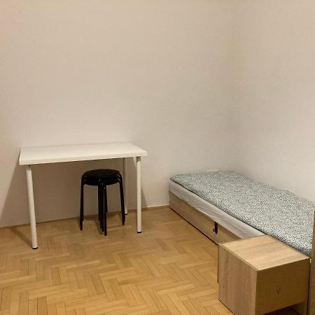 Apartamenty Prokocim Krakow Bagian luar foto